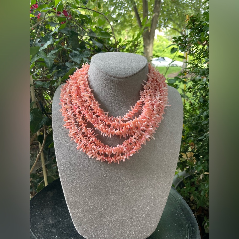 CORAL Necklace. 7 strand Necklace